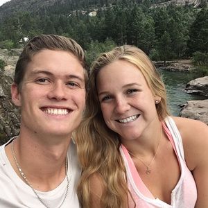 Meet your Posher, Brooke